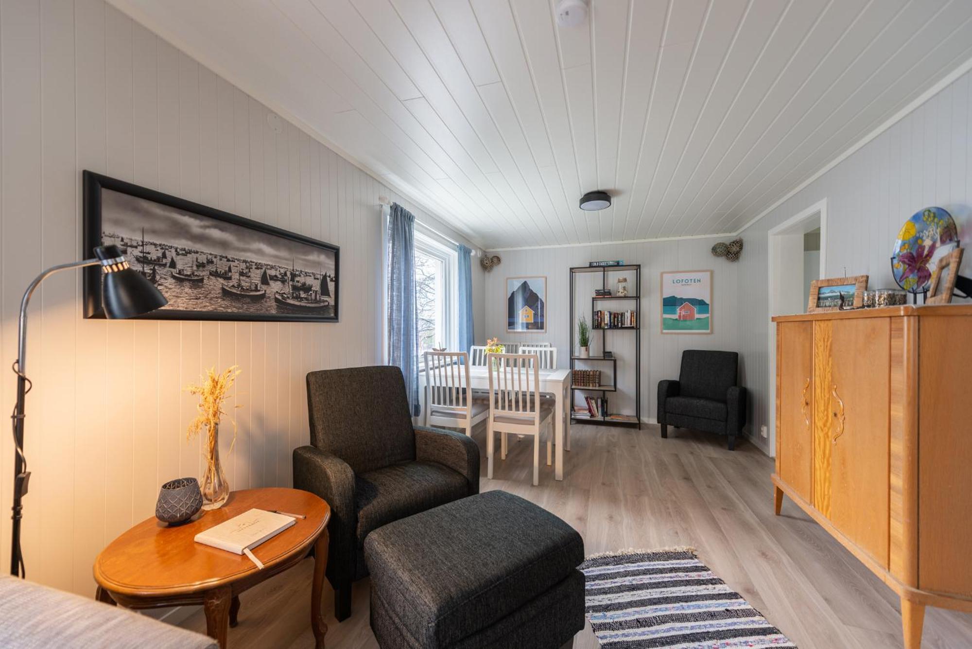 ריינה Cozy House By The Fjord In The Heart Of Lofoten מראה חיצוני תמונה