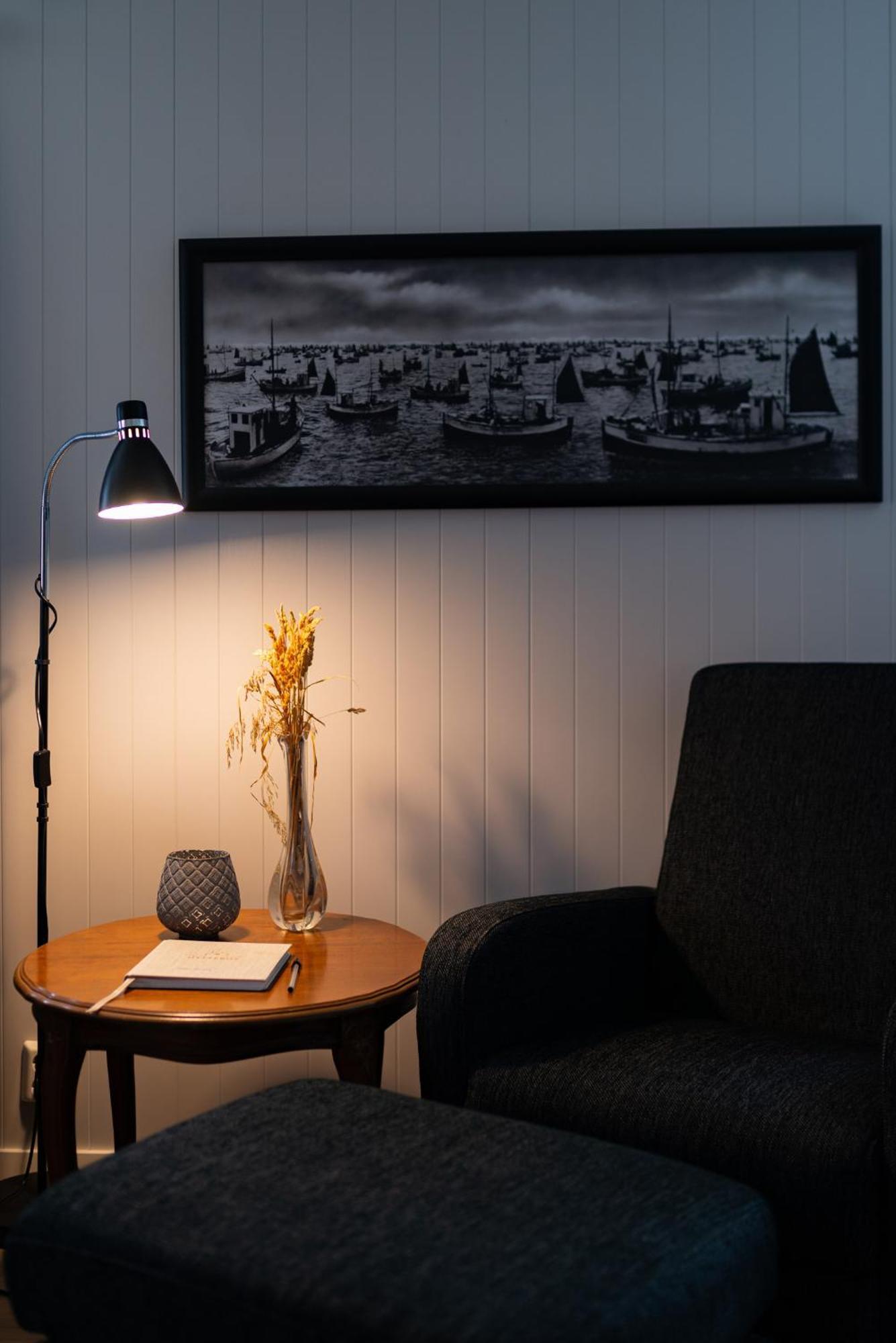 ריינה Cozy House By The Fjord In The Heart Of Lofoten מראה חיצוני תמונה